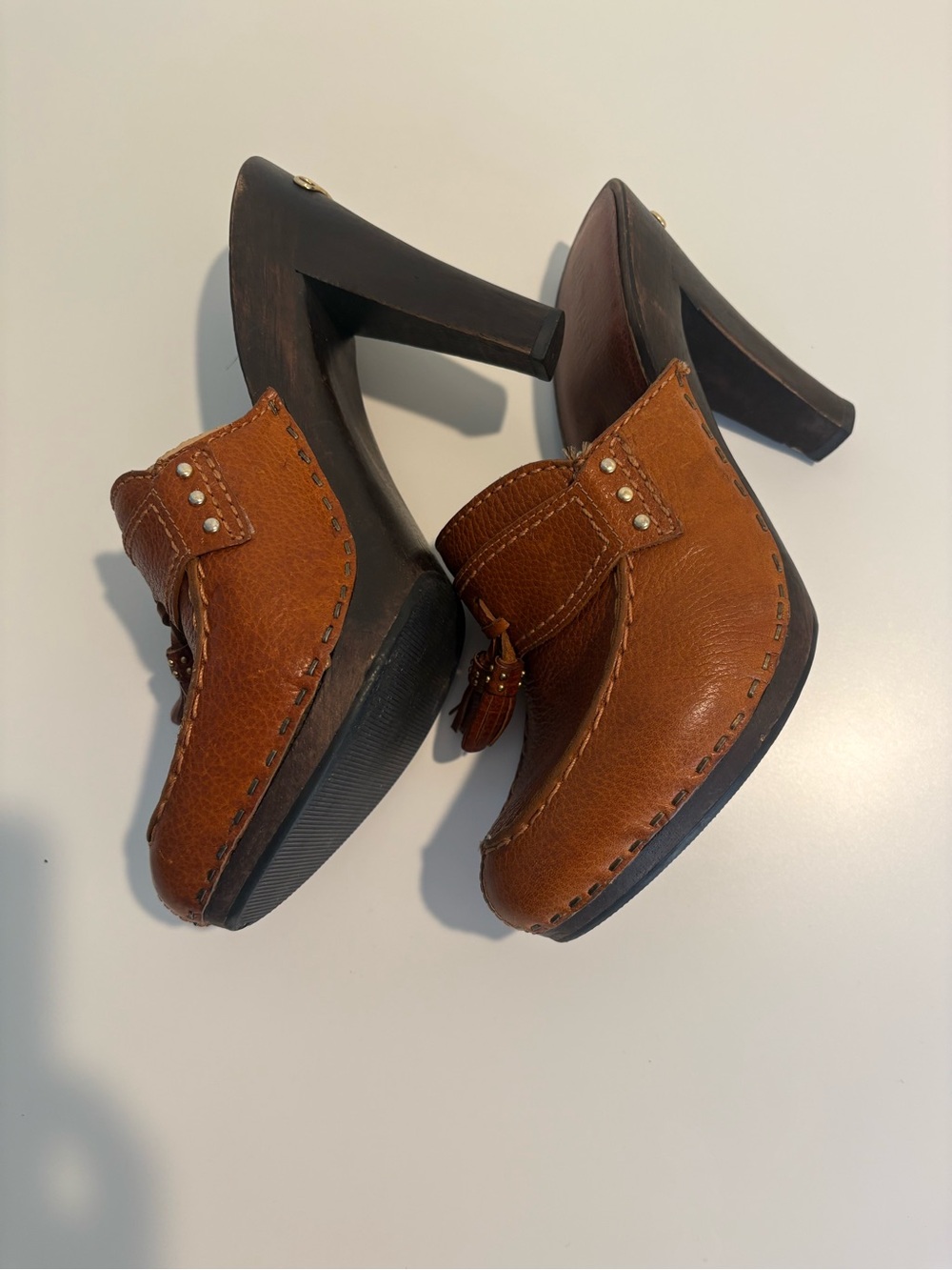 Michael Kors Brown Leather Tassel Mule Clogs Wooden Heel Size 7M - Picture 11 of 12